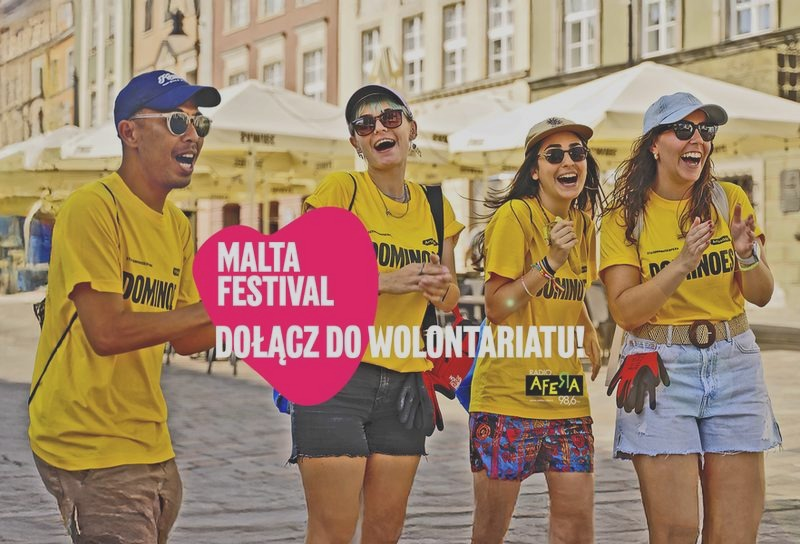 Praca na festiwalu: ile można zarobić i jak zacząć Wolontariat?